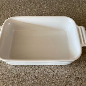 White Le Creuset Stoneware Baking Dish